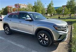 ڤۆڵکسواگن ئەتڵەس کرۆس سپۆرت